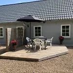 Lejlighed Apt17 - Quiet Countryside - Only Minutes From *