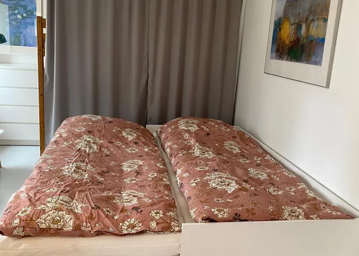 Apt17 - Quiet Countryside - Only Minutes From Apartment