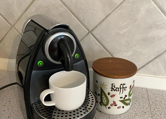 Apartment Apt17 - Quiet Countryside - Only Minutes From